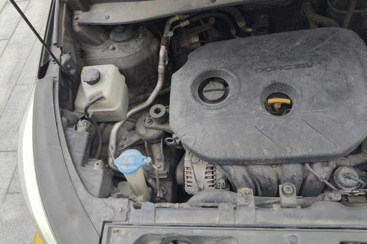 Used Kia Sportage R 2016 2.0L Automatic Two-Wheel Drive GL Engine Bay Right