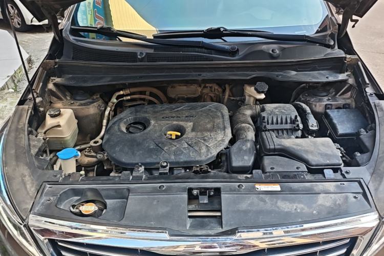 Used Kia Sportage R 2016 2.0L Automatic Two-Wheel Drive DLX Engine Bay