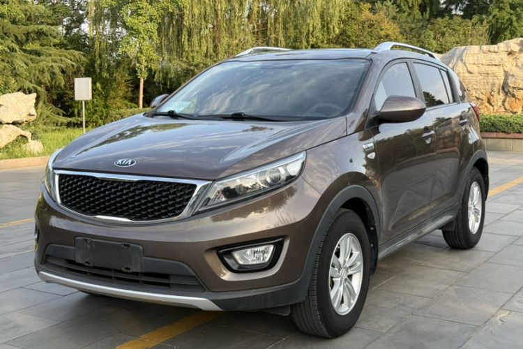 Used Kia Sportage R 2016 2.0L Automatic Two-Wheel Drive GL Exterior 2