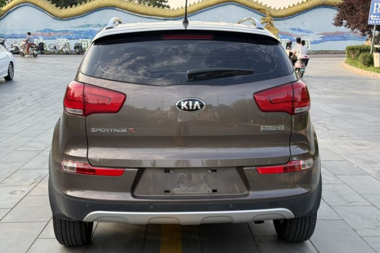 Used Kia Sportage R 2016 2.0L Automatic Two-Wheel Drive GL Exterior 3