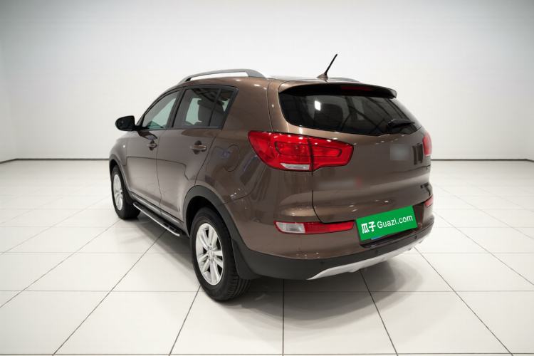 Used Kia Sportage R 2016 2.0L Automatic Two-Wheel Drive GL Exterior 3