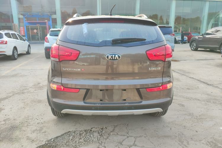 Used Kia Sportage R 2016 2.0L Automatic Two-Wheel Drive GL Exterior 4