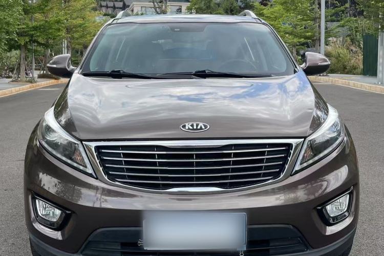 Used Kia Sportage R 2016 2.0L Automatic Two-Wheel Drive GLS Trim Exterior 4
