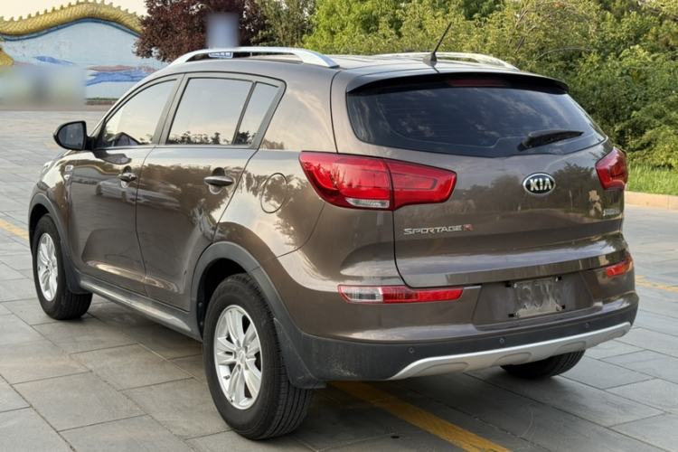 Used Kia Sportage R 2016 2.0L Automatic Two-Wheel Drive GL Exterior 6