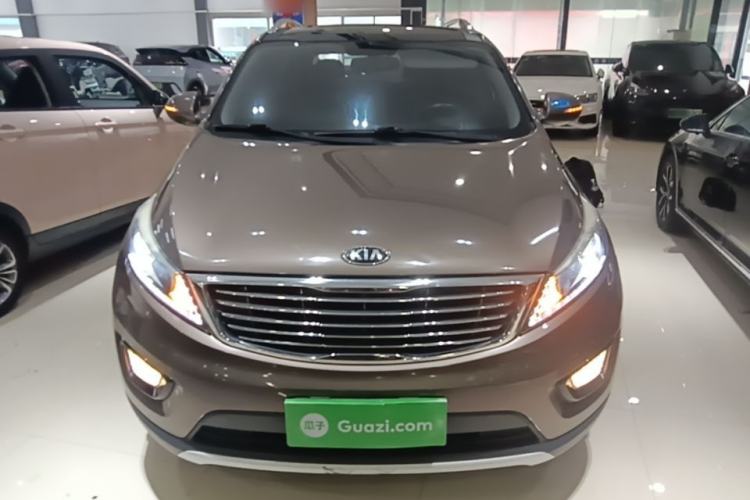 Used Kia Sportage R 2016 2.0L Automatic Two-Wheel Drive DLX Front