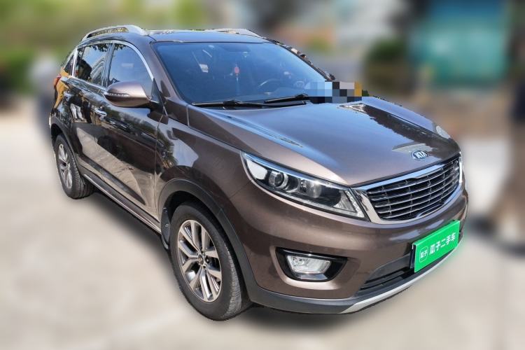 Used Kia Sportage R 2016 2.0L Automatic Two-Wheel Drive GLS Trim Front Right 45 Deg