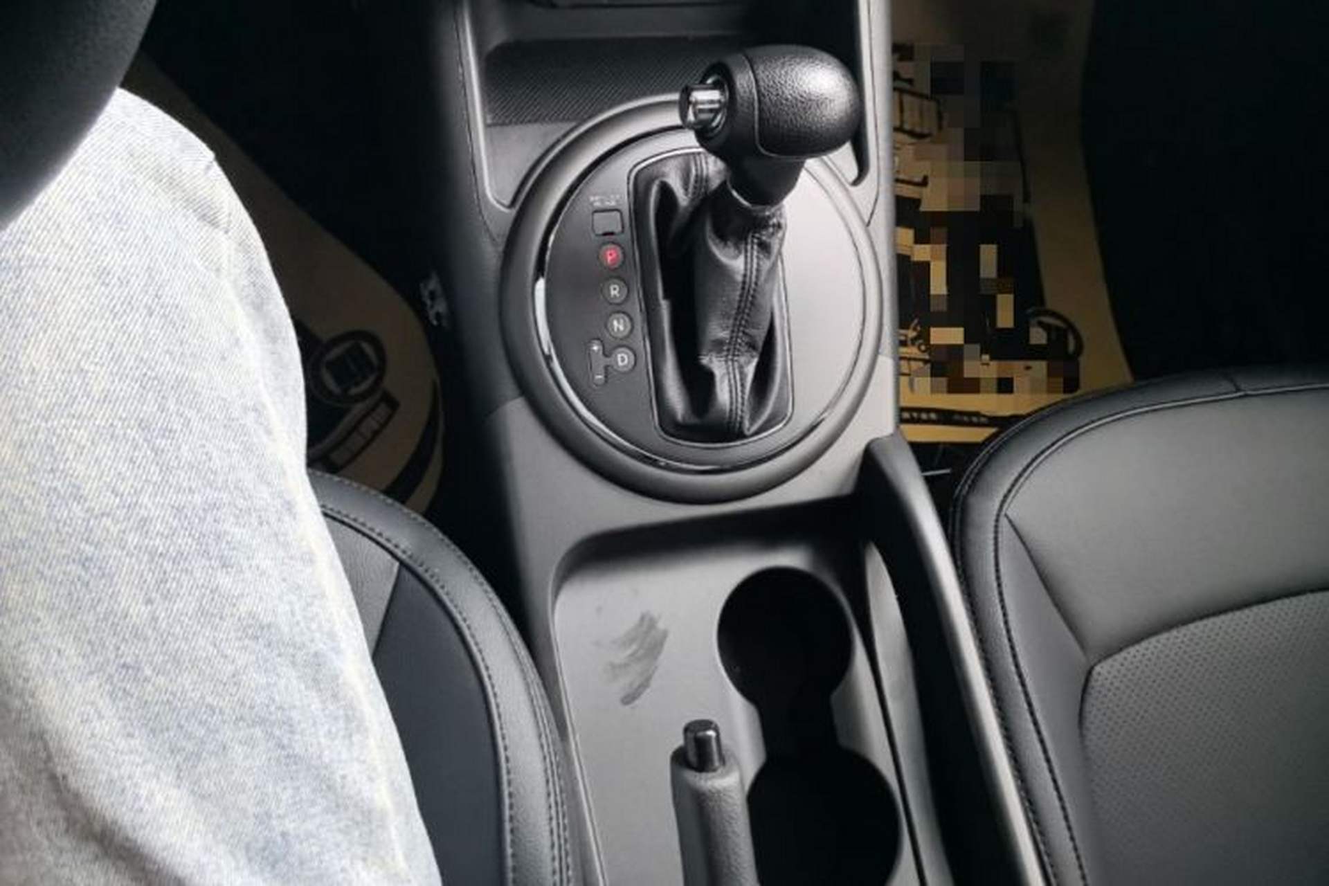 Used Kia Sportage R 2016 2.0L Automatic Two-Wheel Drive GL Gear Lever