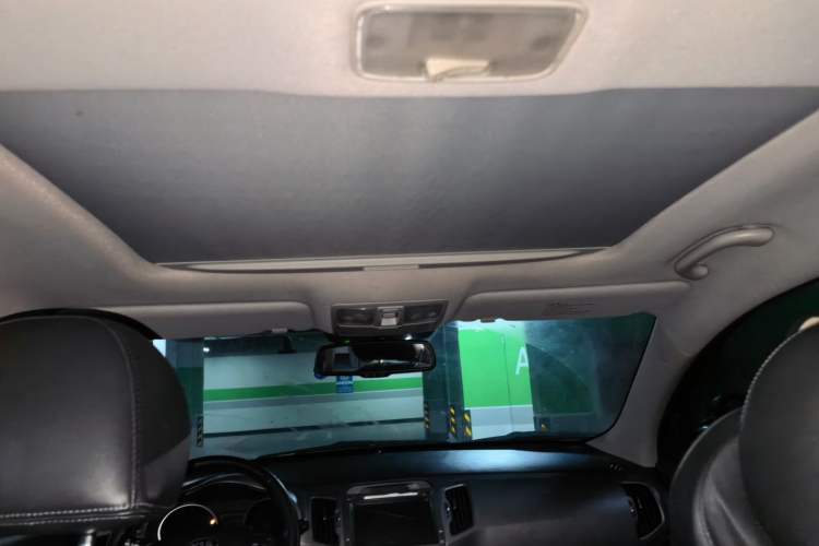Used Kia Sportage R 2016 2.0L Automatic Two-Wheel Drive DLX Headliner