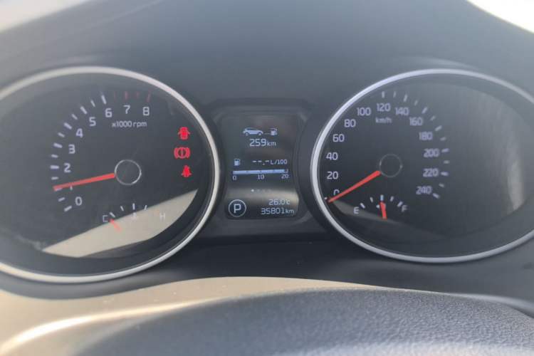 Used Kia Sportage R 2016 2.0L Automatic Two-Wheel Drive GLS Trim Instrument Cluster