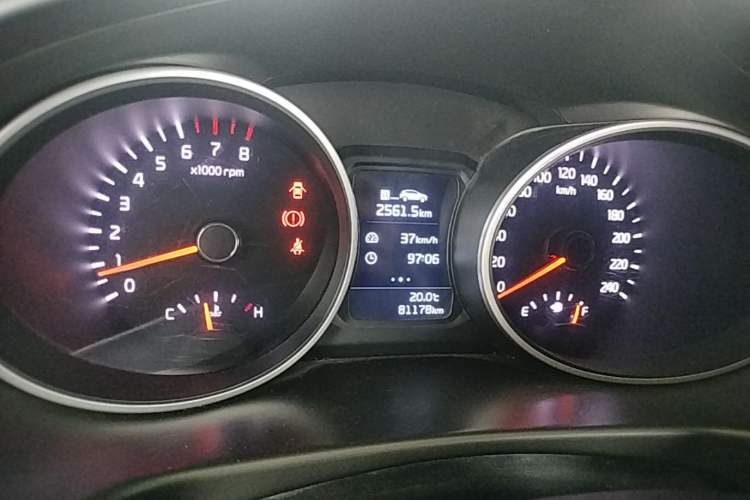 Used Kia Sportage R 2016 2.0L Manual Two-Wheel Drive GL Trim Instrument Cluster