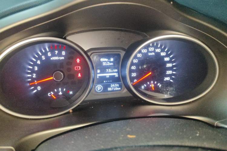 Used Kia Sportage R 2016 2.0L Automatic Two-Wheel Drive GL Instrument Cluster