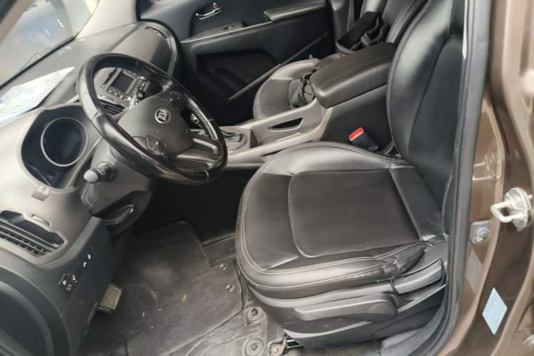 Used Kia Sportage R 2016 2.0L Automatic Two-Wheel Drive DLX Left Front Seat