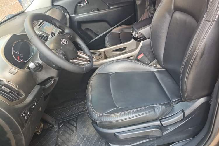Used Kia Sportage R 2016 2.0L Automatic Two-Wheel Drive DLX Left Front Seat