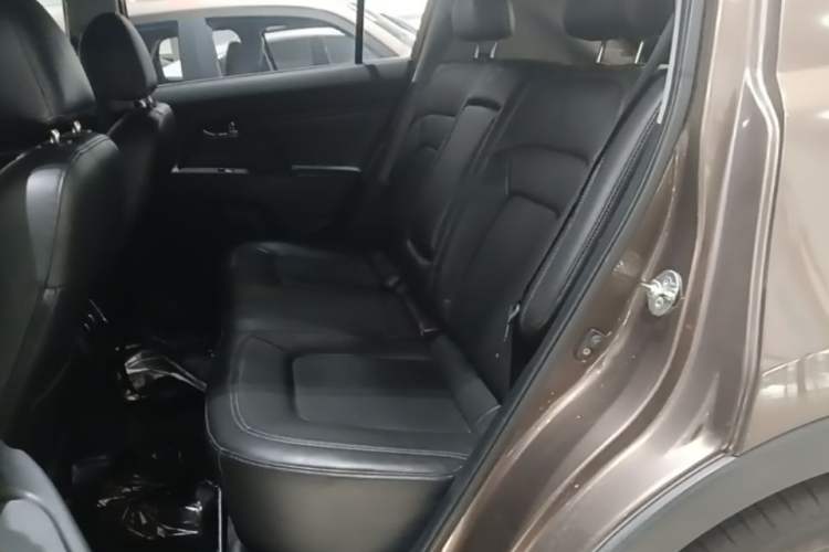 Used Kia Sportage R 2016 2.0L Automatic Two-Wheel Drive DLX Left Rear Seat