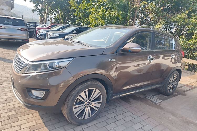 Used Kia Sportage R 2016 2.0L Automatic Two-Wheel Drive DLX Left Side