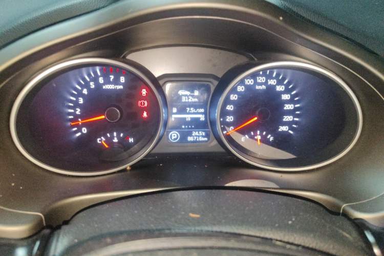 Used Kia Sportage R 2016 2.0L Automatic Two-Wheel Drive GL Odometer Close Up