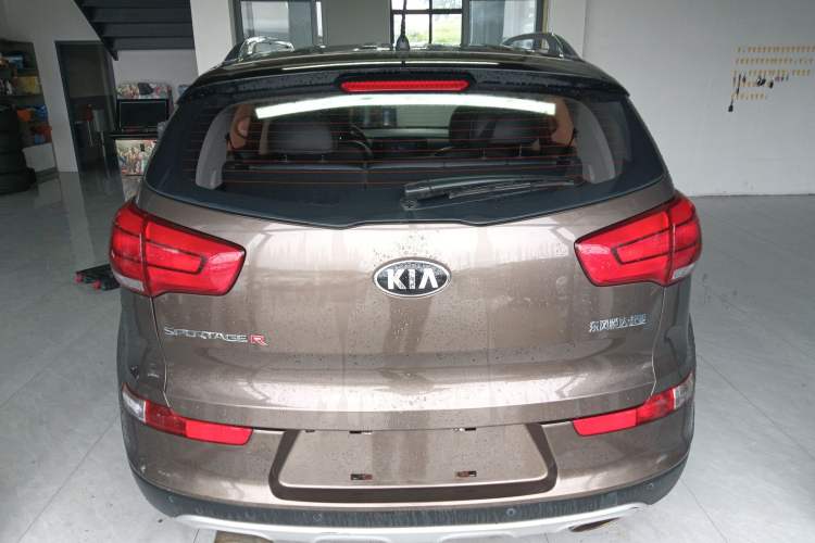 Used Kia Sportage R 2016 2.0L Automatic Two-Wheel Drive GLS Trim Rear