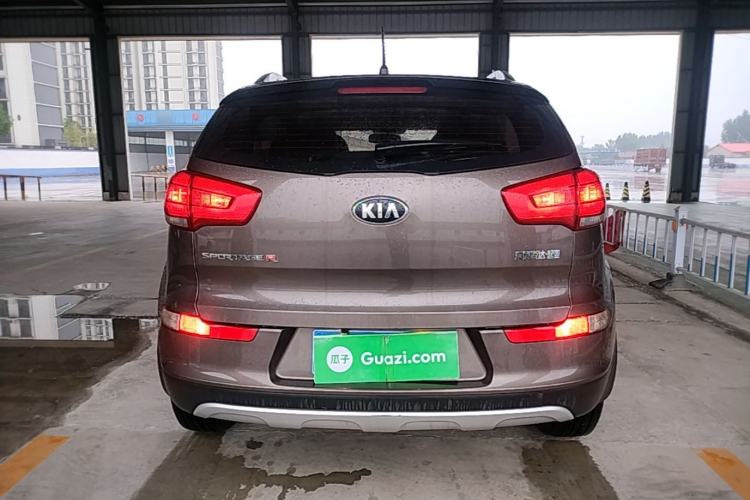 Used Kia Sportage R 2016 2.0L Manual Two-Wheel Drive GL Trim Rear
