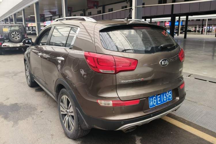 Used Kia Sportage R 2016 2.0L Automatic Two-Wheel Drive DLX Rear Left 45 Deg