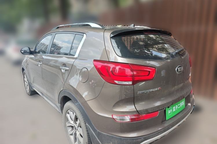 Used Kia Sportage R 2016 2.0L Automatic Two-Wheel Drive GLS Trim Rear Left 45 Deg