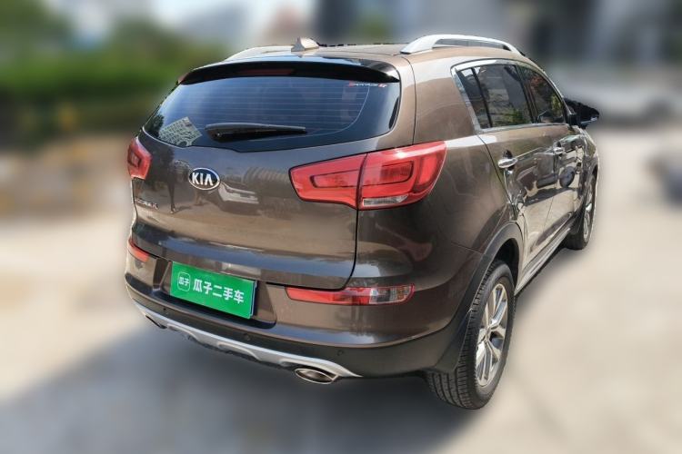 Used Kia Sportage R 2016 2.0L Automatic Two-Wheel Drive GLS Trim Rear Right 45 Deg