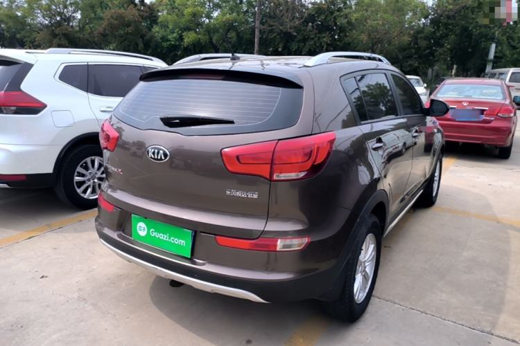 Used Kia Sportage R 2016 2.0L Manual Two-Wheel Drive GL Trim Rear Right 45 Deg