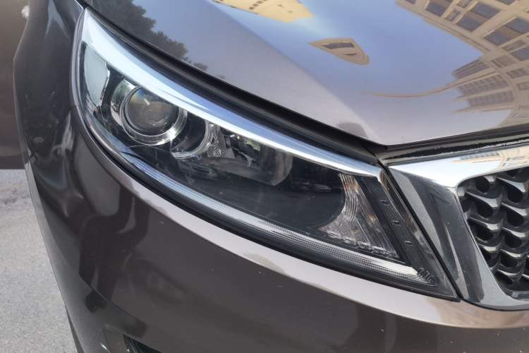 Used Kia Sportage R 2016 2.0L Automatic Two-Wheel Drive GL Right Front Headlight