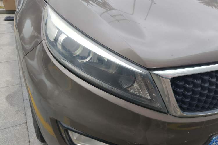 Used Kia Sportage R 2016 2.0L Automatic Two-Wheel Drive GL Right Front Headlight
