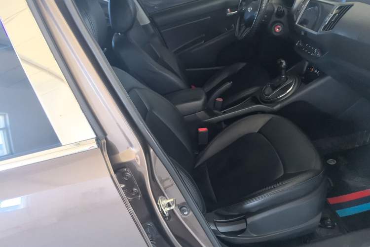 Used Kia Sportage R 2016 2.0L Automatic Two-Wheel Drive GL Right Front Seat