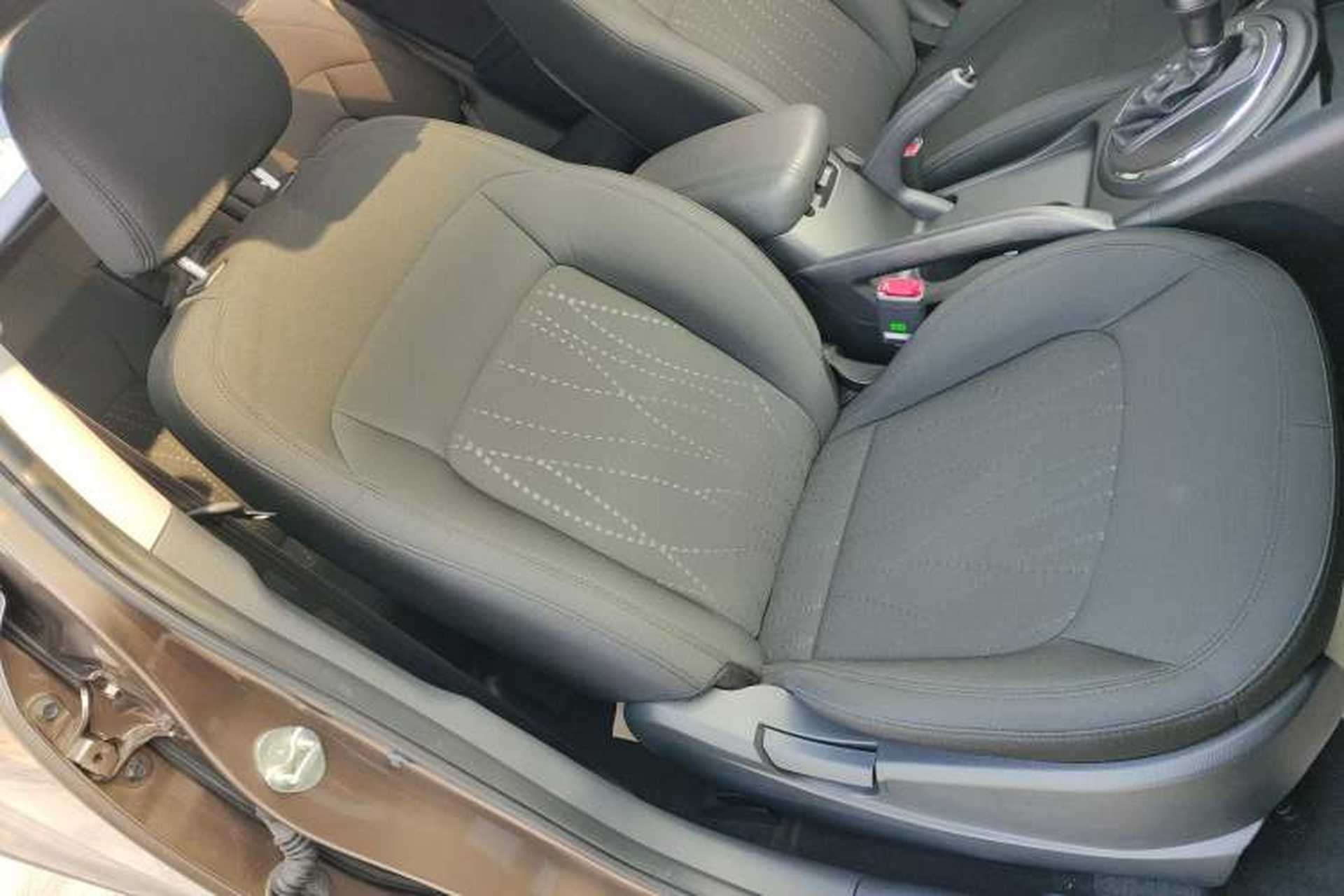 Used Kia Sportage R 2016 2.0L Automatic Two-Wheel Drive GL Right Front Seat