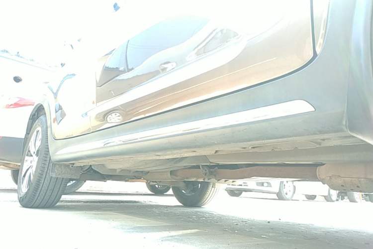 Used Kia Sportage R 2016 2.0L Automatic Two-Wheel Drive DLX Right Side Sill