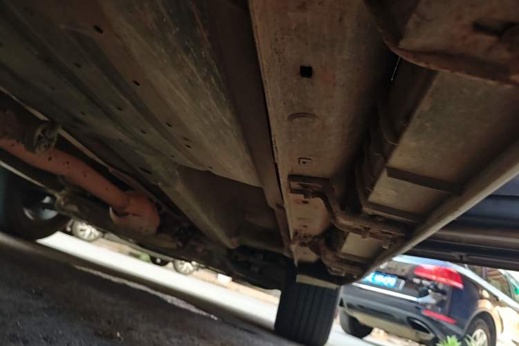 Used Kia Sportage R 2016 2.0L Automatic Two-Wheel Drive DLX Right Side Sill
