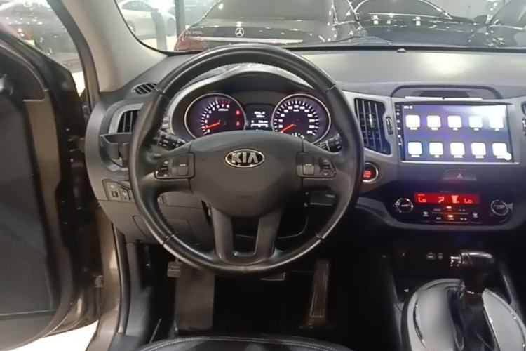 Used Kia Sportage R 2016 2.0L Automatic Two-Wheel Drive DLX Steering Wheel