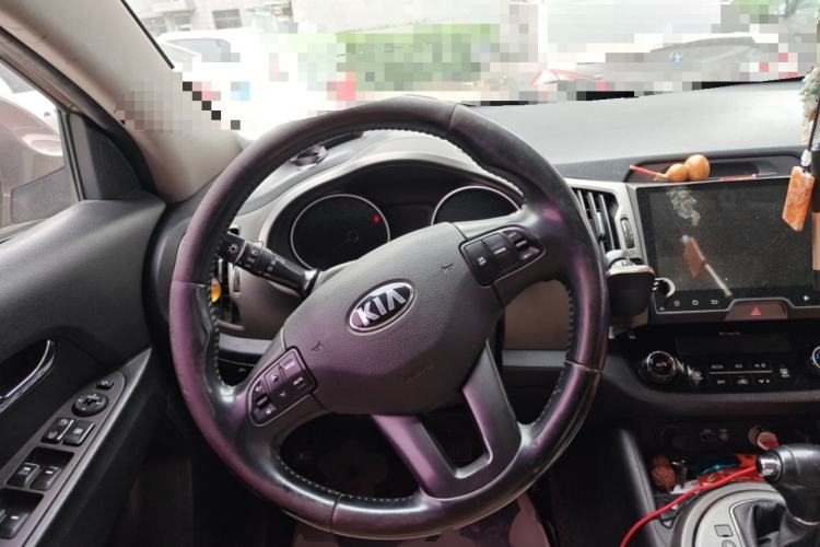 Used Kia Sportage R 2016 2.0L Automatic Two-Wheel Drive DLX Steering Wheel