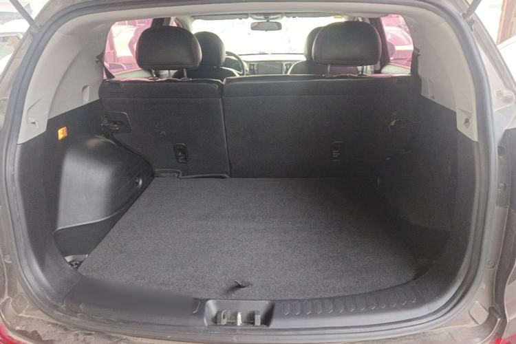 Used Kia Sportage R 2016 2.0L Automatic Two-Wheel Drive GL Trunk
