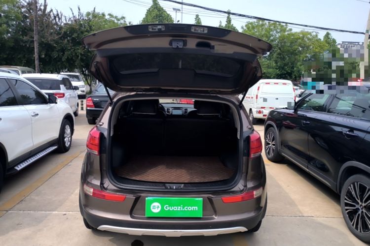 Used Kia Sportage R 2016 2.0L Manual Two-Wheel Drive GL Trim Trunk