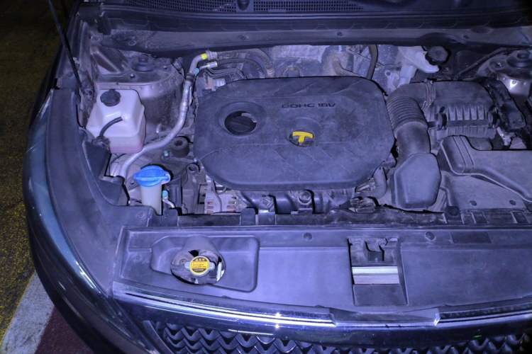 Used Kia Sportage R 2016 2.0L Automatic Two-Wheel Drive GL Engine Bay Right