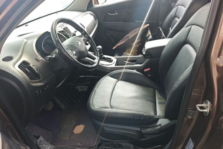 Used Kia Sportage R 2016 2.0L Automatic Two-Wheel Drive DLX Left Front Seat