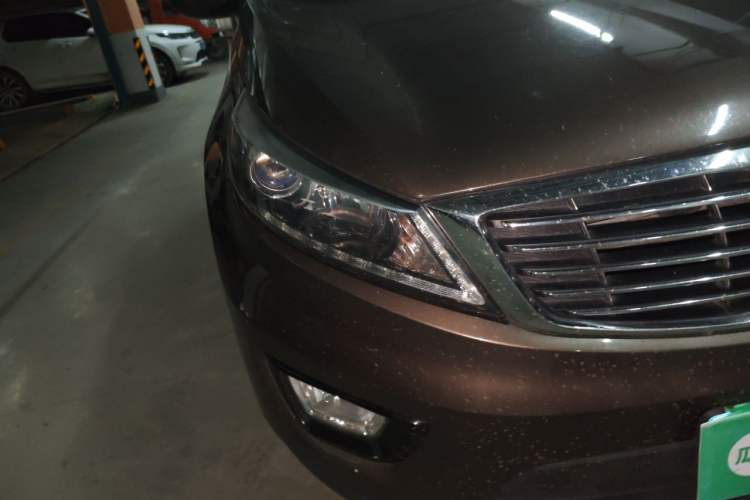 Used Kia Sportage R 2016 2.0L Automatic Two-Wheel Drive DLX Right Front Headlight
