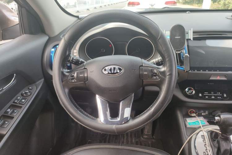 Used Kia Sportage R 2016 2.0L Automatic Two-Wheel Drive GLS Trim Steering Wheel