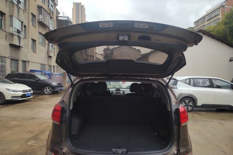Used Kia Sportage R 2016 2.0L Manual Two-Wheel Drive GL Trim Trunk