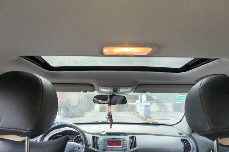 Used Kia Sportage R 2016 2.0L Automatic Two-Wheel Drive GL Headliner