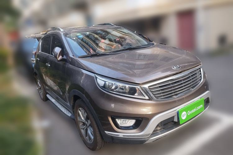 Used Kia Sportage R 2016 2.0L Automatic Two-Wheel Drive GLS Trim Front Right 45 Deg