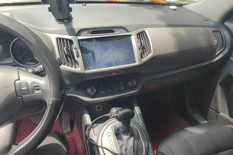 Used Kia Sportage R 2016 2.0L Automatic Two-Wheel Drive GL Audio And AC Panel