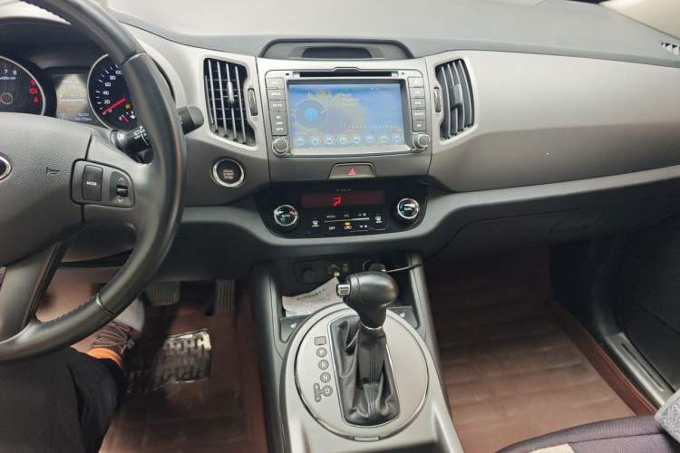 Used Kia Sportage R 2016 2.0L Automatic Two-Wheel Drive DLX Audio And AC Panel