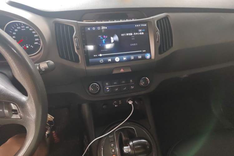 Used Kia Sportage R 2016 2.0L Automatic Two-Wheel Drive GL Audio And AC Panel