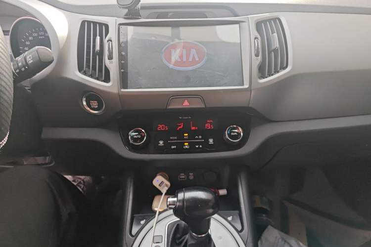 Used Kia Sportage R 2016 2.0L Automatic Two-Wheel Drive DLX Audio And AC Panel
