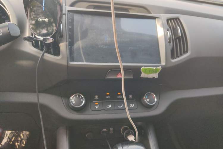 Used Kia Sportage R 2016 2.0L Automatic Two-Wheel Drive GL Audio And AC Panel