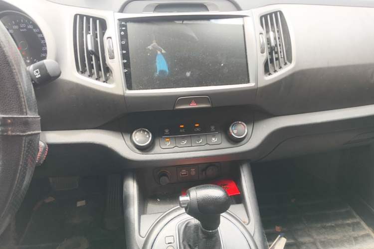 Used Kia Sportage R 2016 2.0L Automatic Two-Wheel Drive GL Audio And AC Panel
