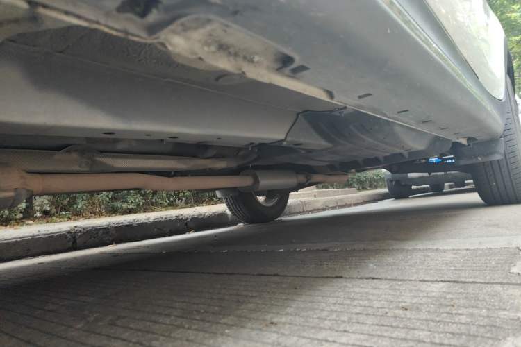 Used Kia Sportage R 2016 2.0L Manual Two-Wheel Drive GL Trim Chassis Front Left